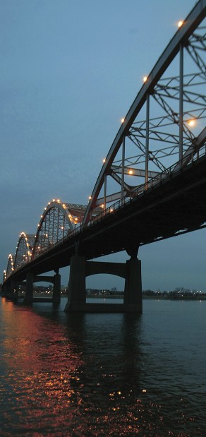 Lights on Centennial Bridge